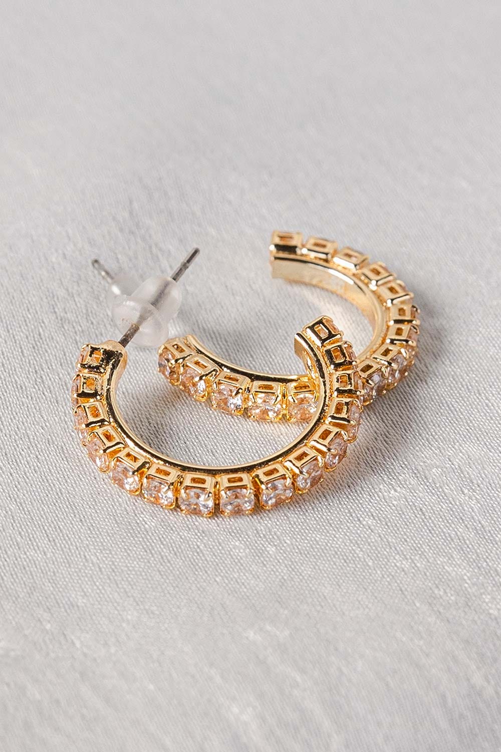 Real Reason Behind Jewelry Fashion